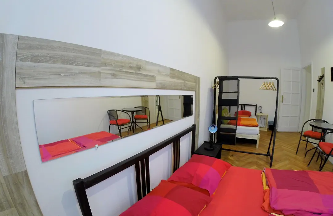 Friends Hostel & Apartments-1
